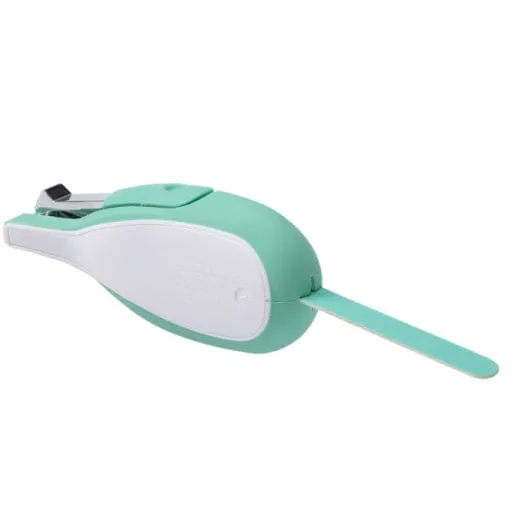 Safety 1st Sleepy Baby Nail Clippers: Designed to snip nails while baby is sleeping - 49009